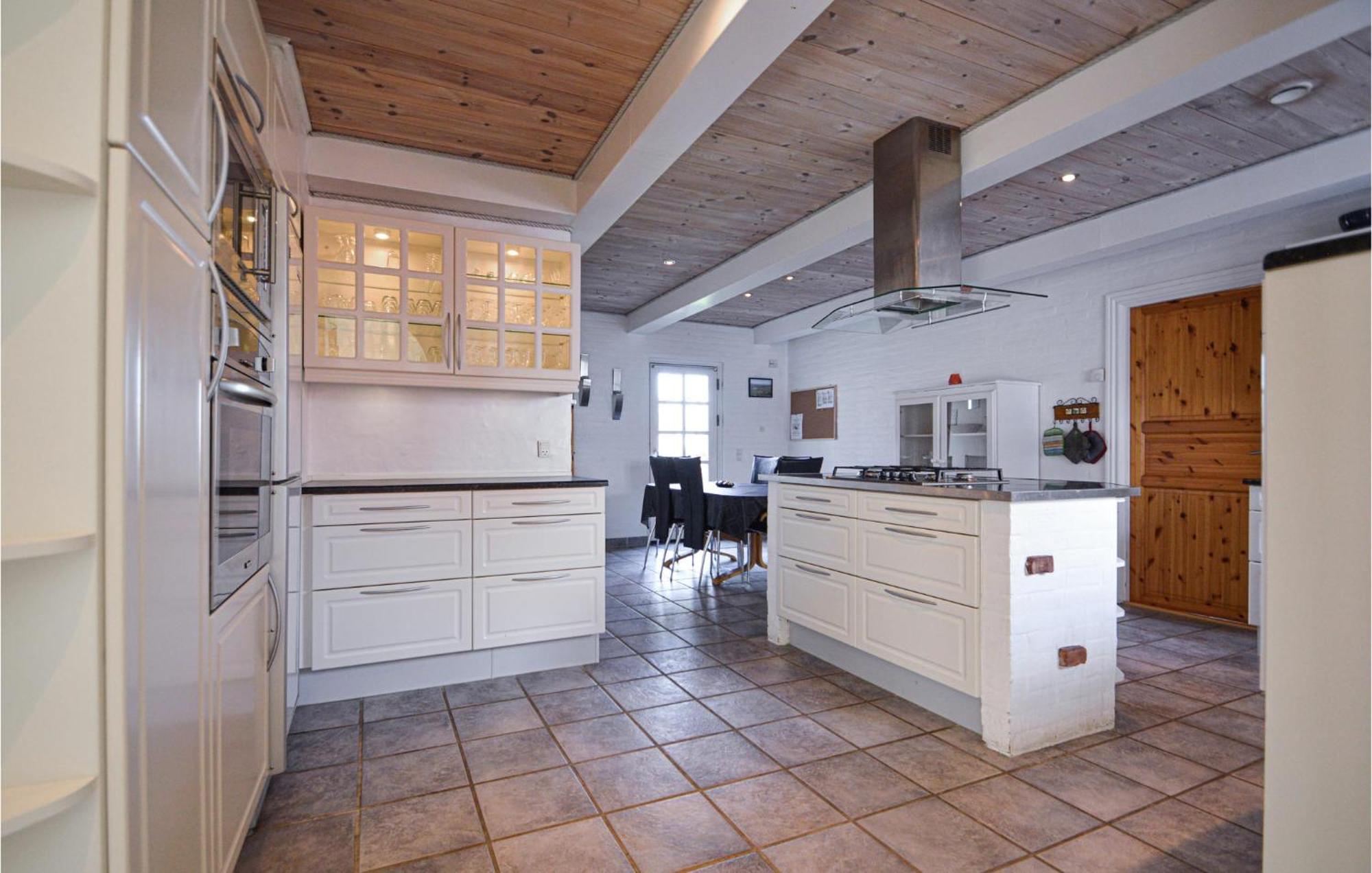 Awesome Home In Bredebro With Kitchen Ballum المظهر الخارجي الصورة