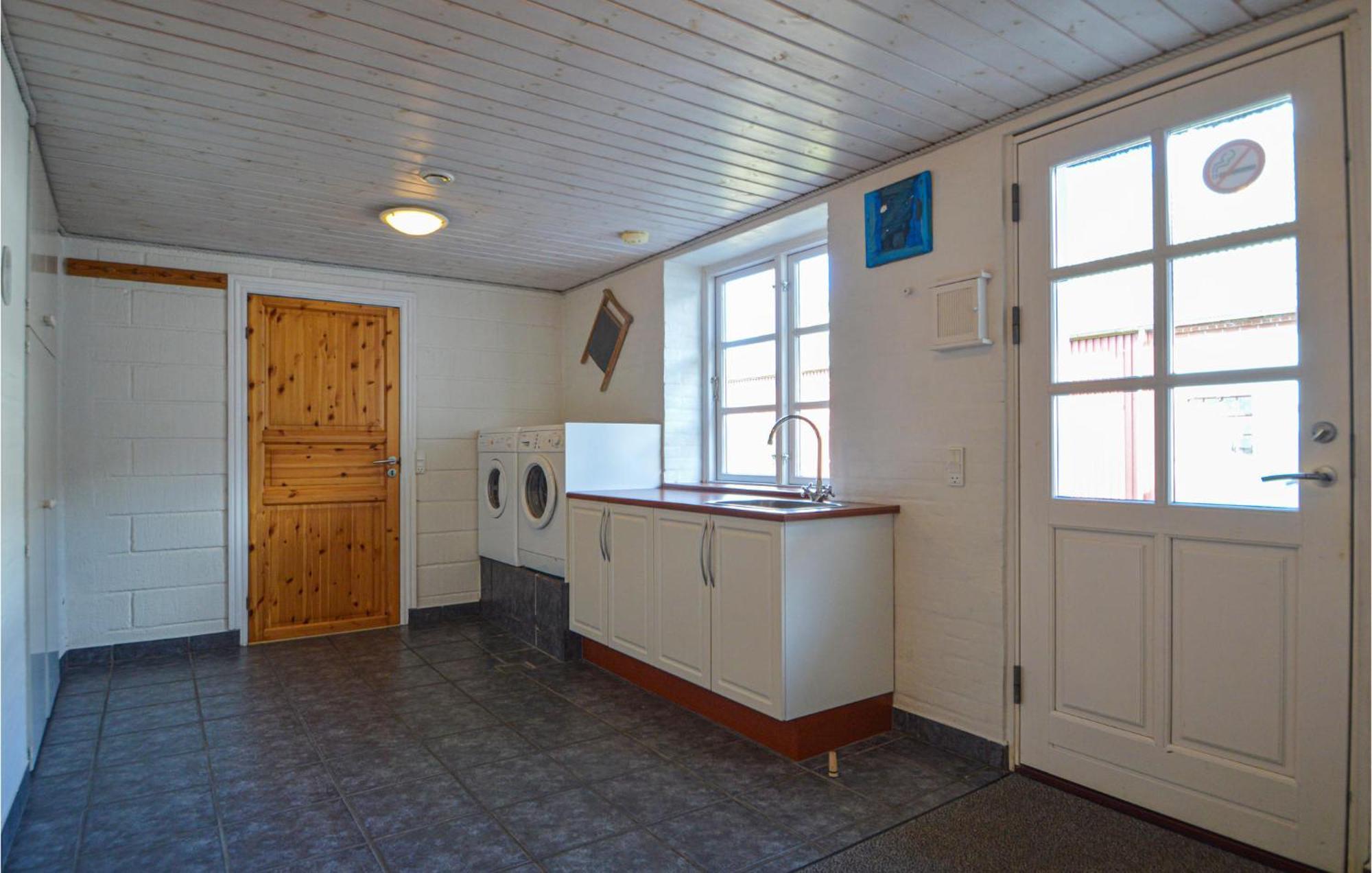 Awesome Home In Bredebro With Kitchen Ballum المظهر الخارجي الصورة